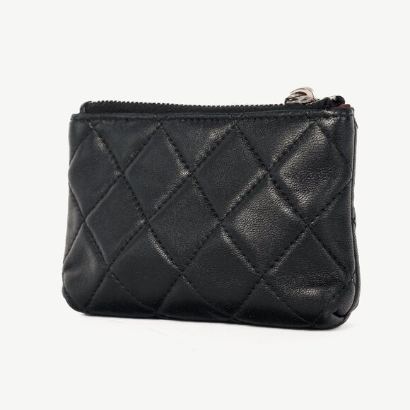Chanel Black Lambskin Quilted Leather CC Key Holder - Picture 3 of 11